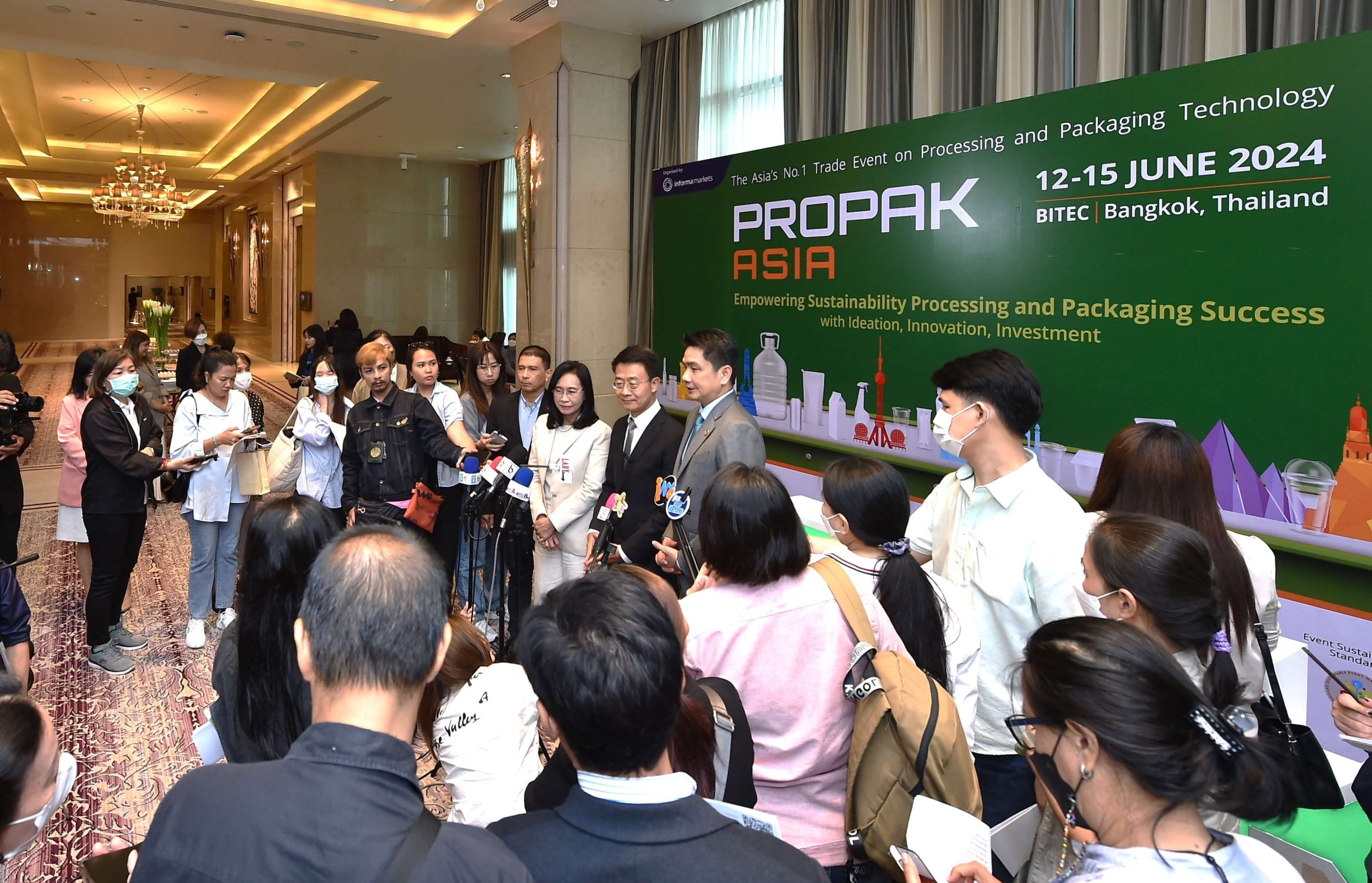 TISTR, the Federation of Thai Industries, the Thai Chamber of Commerce, and Informa Markets are collaborating to enhance the strength and value of Thailand’s food and beverage export products. They are showcasing ProPak Asia 2024 as a hub for global manufacturing innovations and trends.